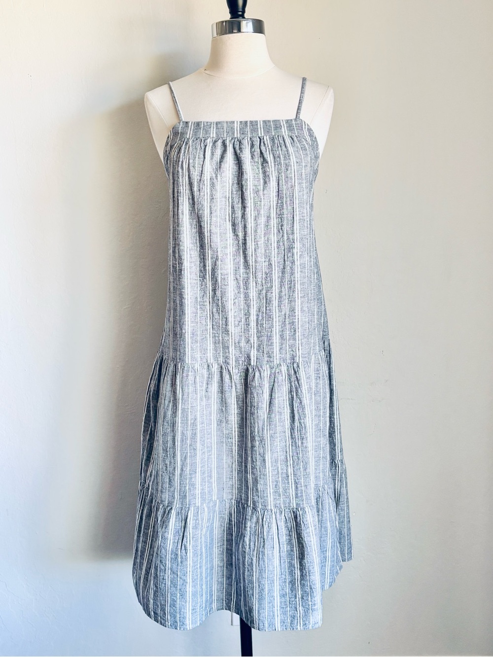 Roxy Golden Allure Blue White Striped Linen Blend Tiered Sundress, XS NWT